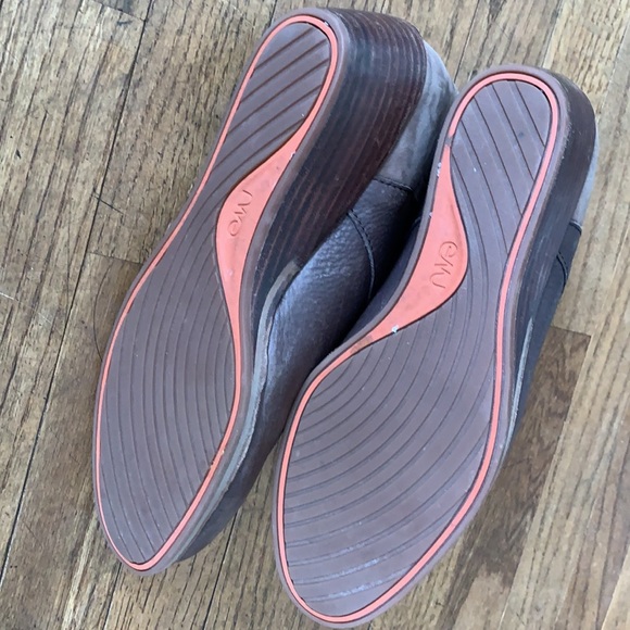 Emu size 8.5 brown leather wedge boots - Picture 6 of 9